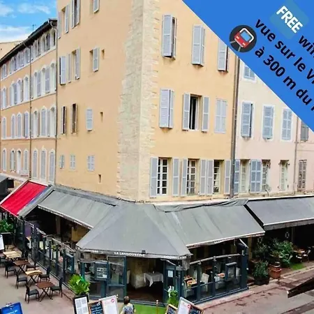 Appartement Centre Ville, Vieux Port 65m2